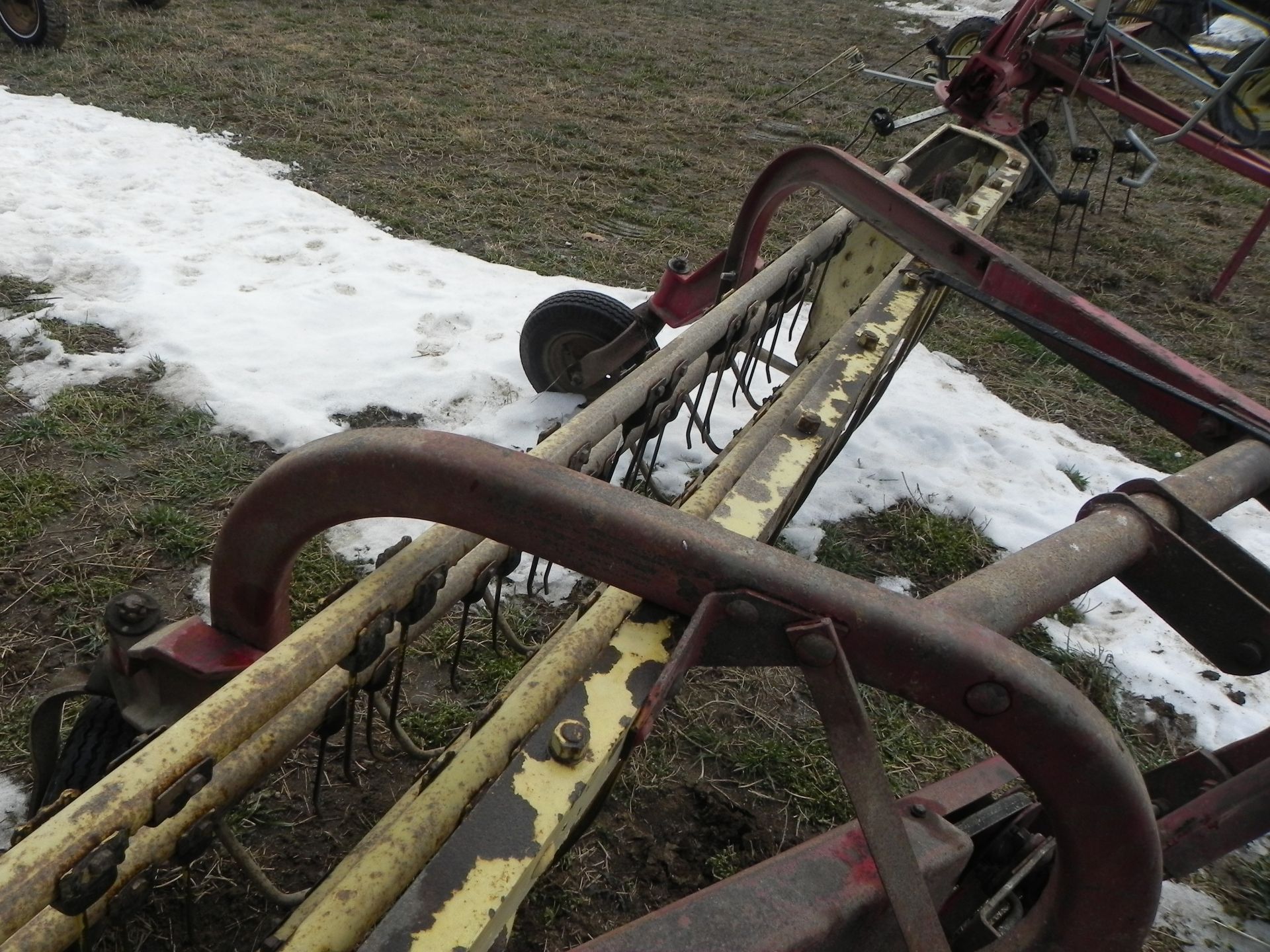 New Holland 57 Hayrake - Image 2 of 9