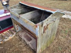 Smidley Hog Feeder