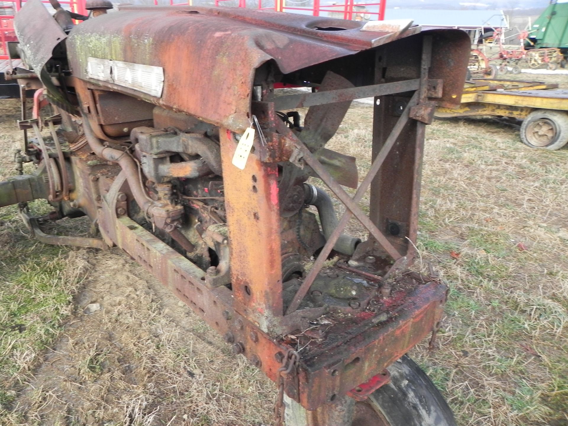 International 460 Tractor 'AS-IS' - Image 2 of 11