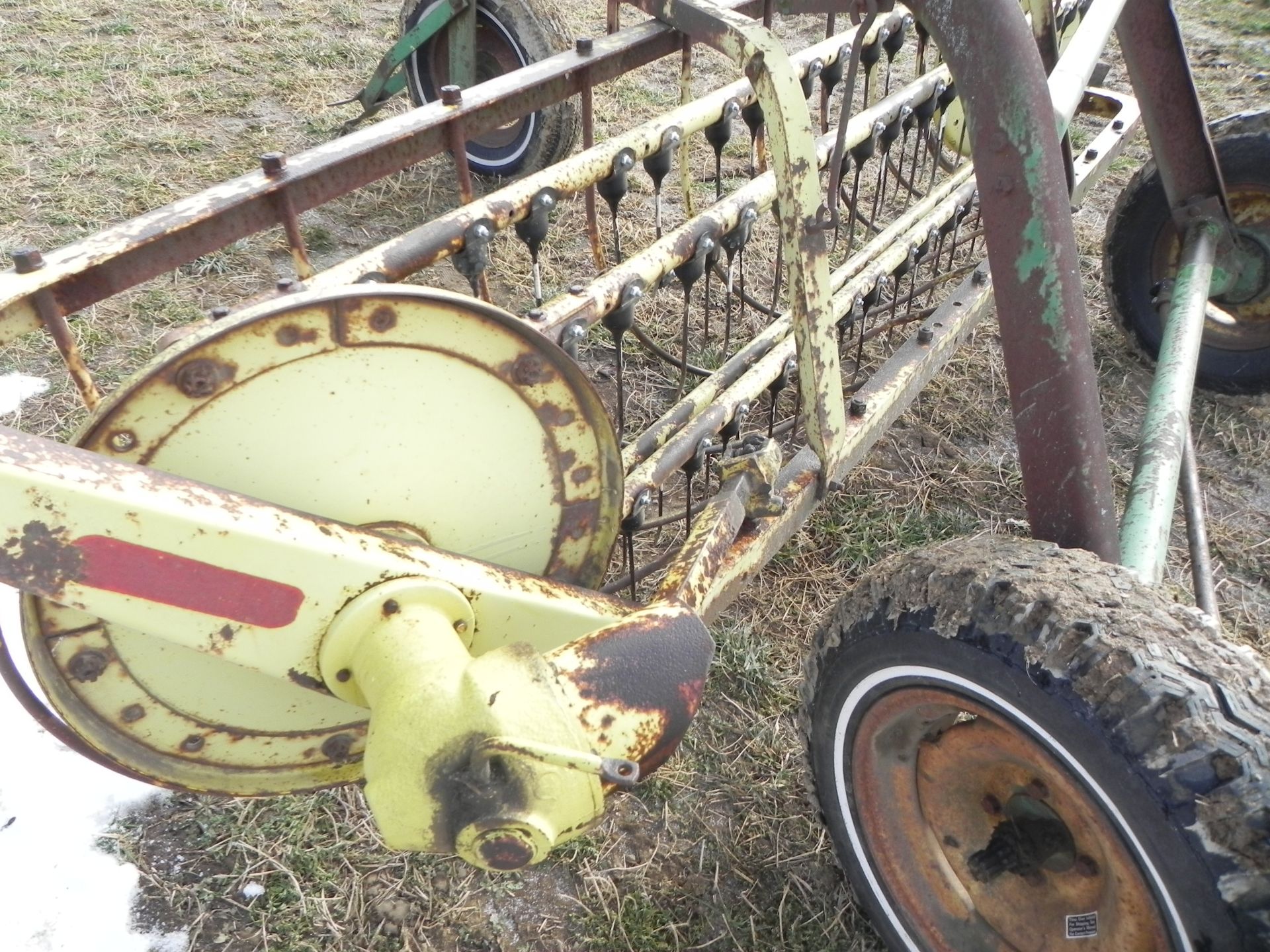 John Deere Hayrake - Image 5 of 9