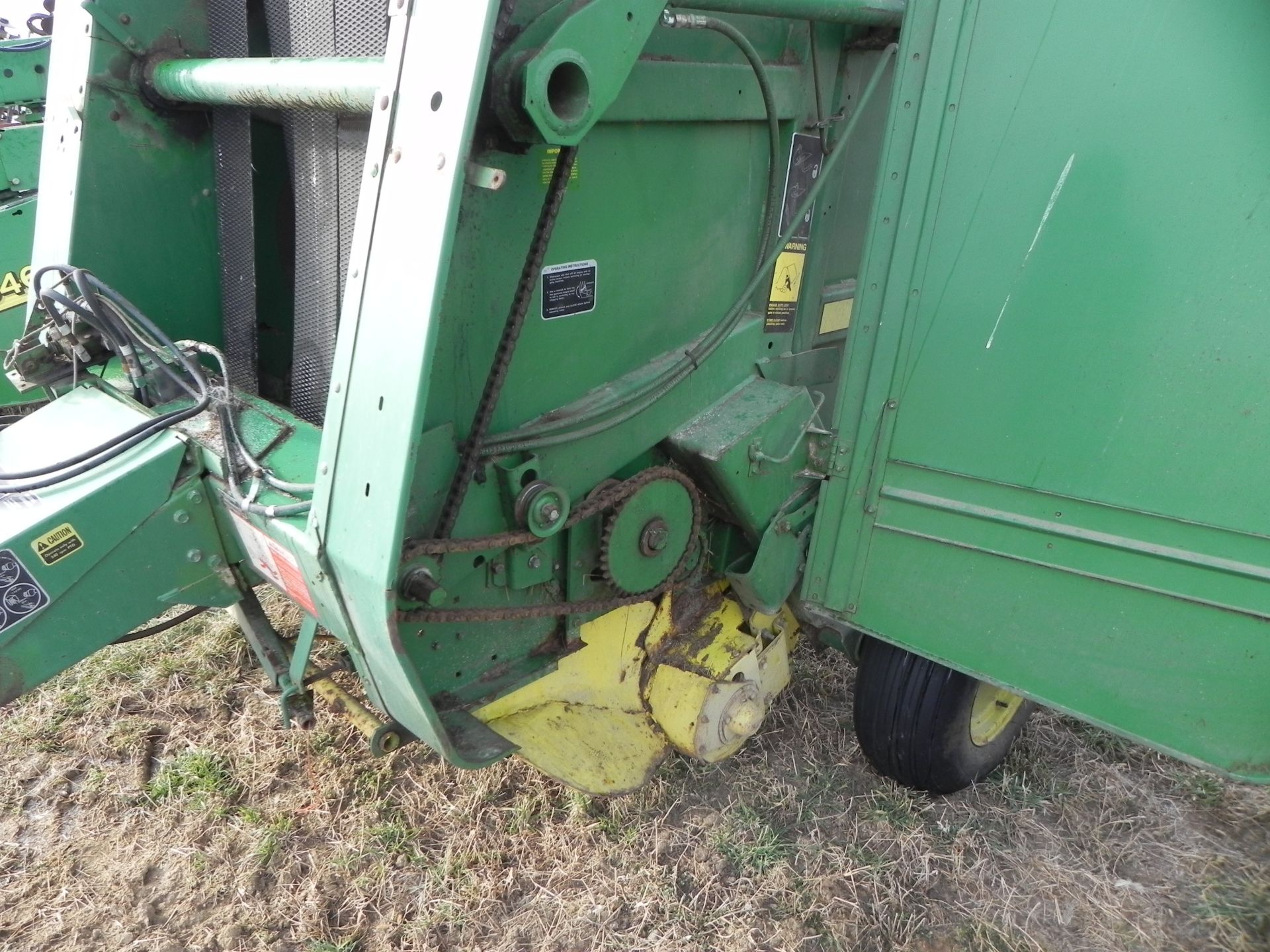 John Deere 330 Round Baler - Image 8 of 16