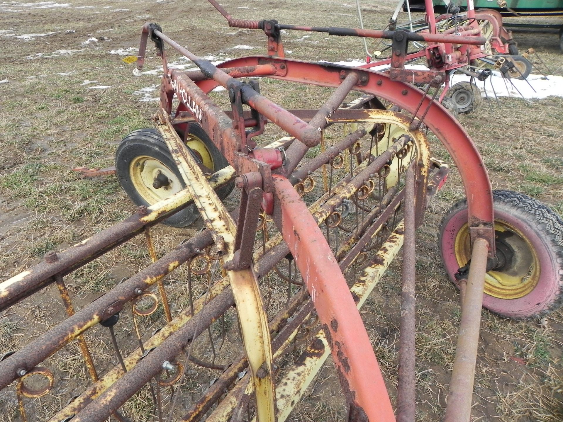 New Holland 256 Hayrake - Image 5 of 11