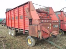 Gehl 960 Forage Wagon