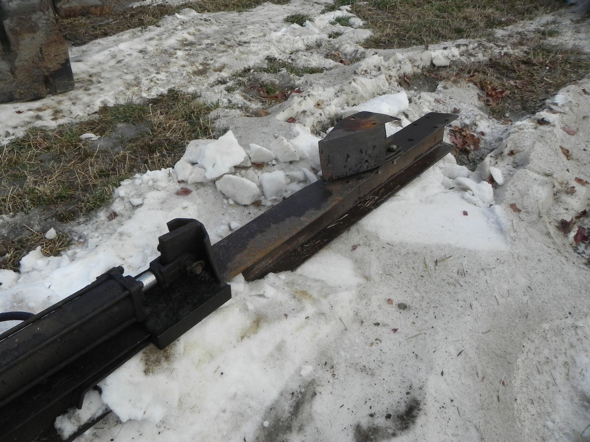 Wood Splitter - Image 3 of 5