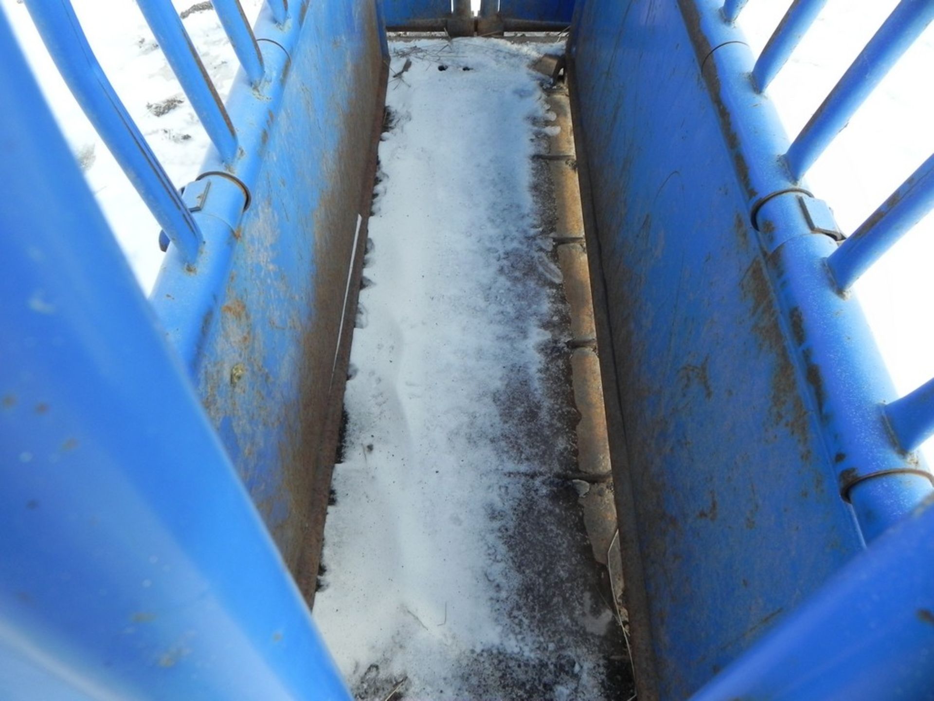 Priefert S04 Squeeze Chute - Image 5 of 10