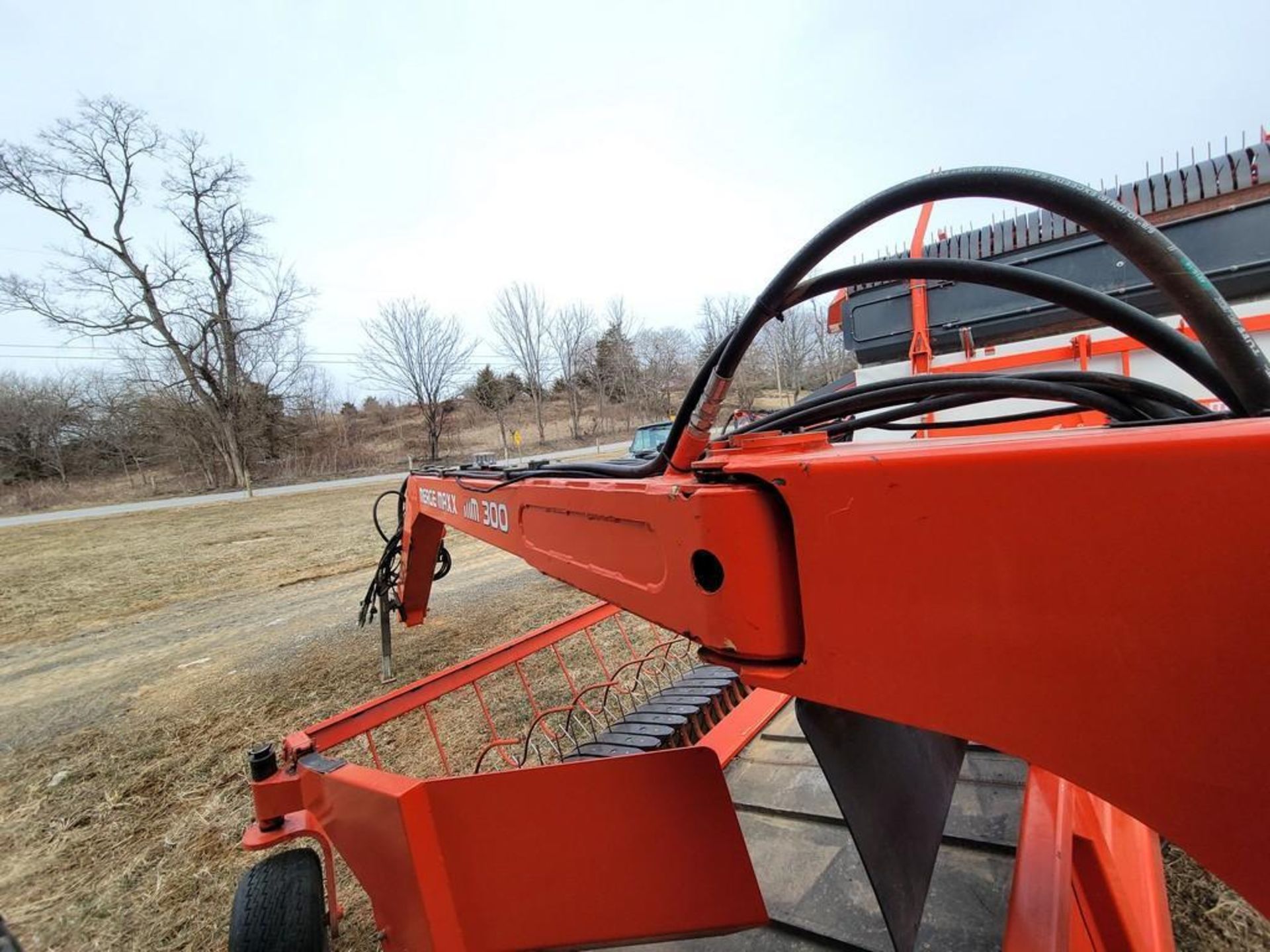 Kuhn MM300 Merger - Image 14 of 28
