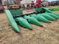 John Deere 643 Corn Head