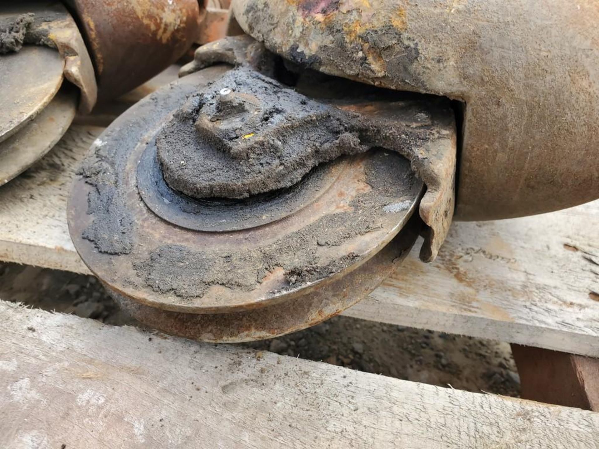 Weighted Cable Hook - Image 4 of 5