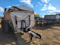 Kuhn Knight 8132 Manure Spreader