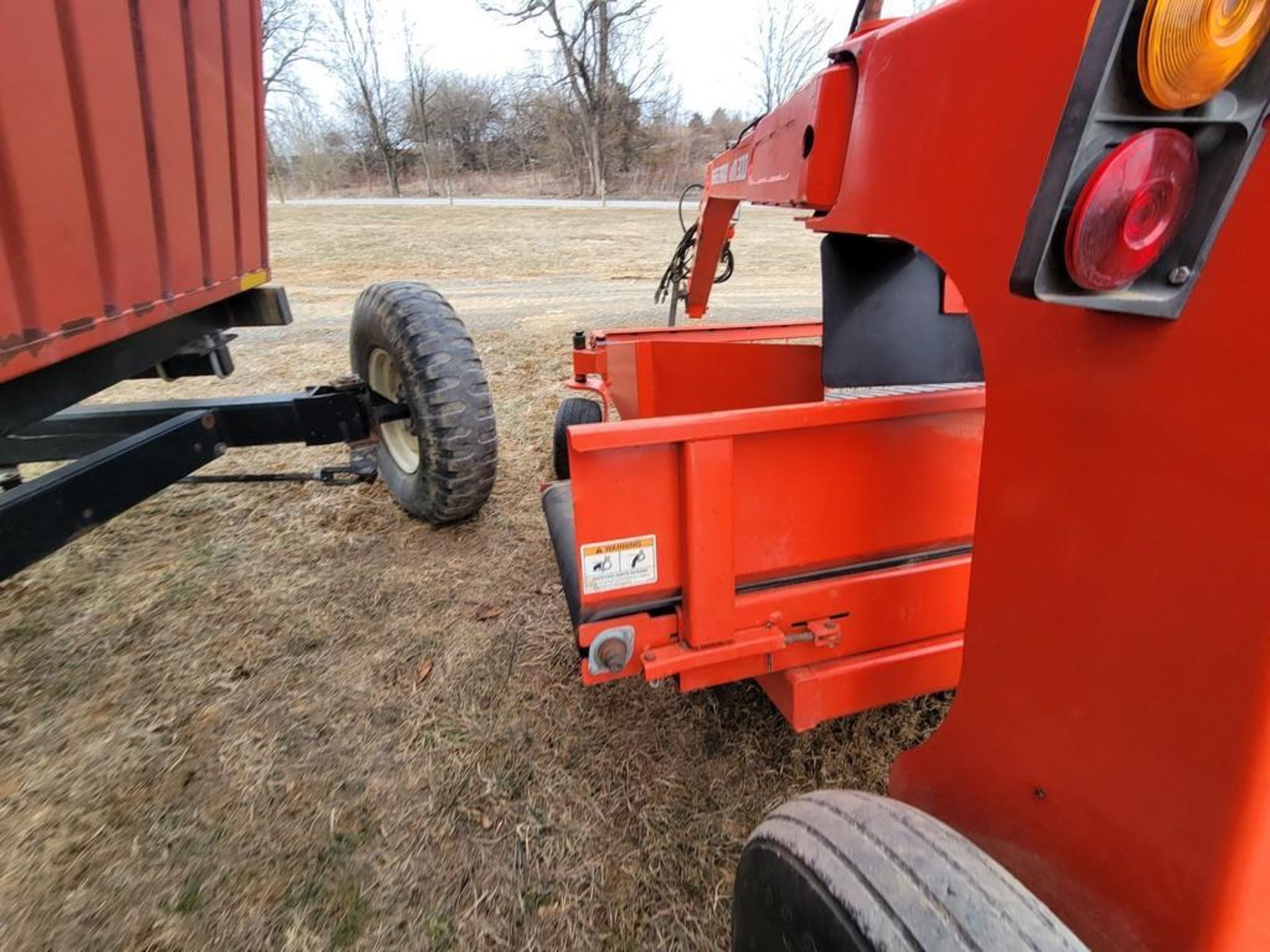 Kuhn MM300 Merger - Image 12 of 28