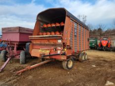Meyer 3516 Forage Wagon