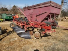 Case IH 720 Plow