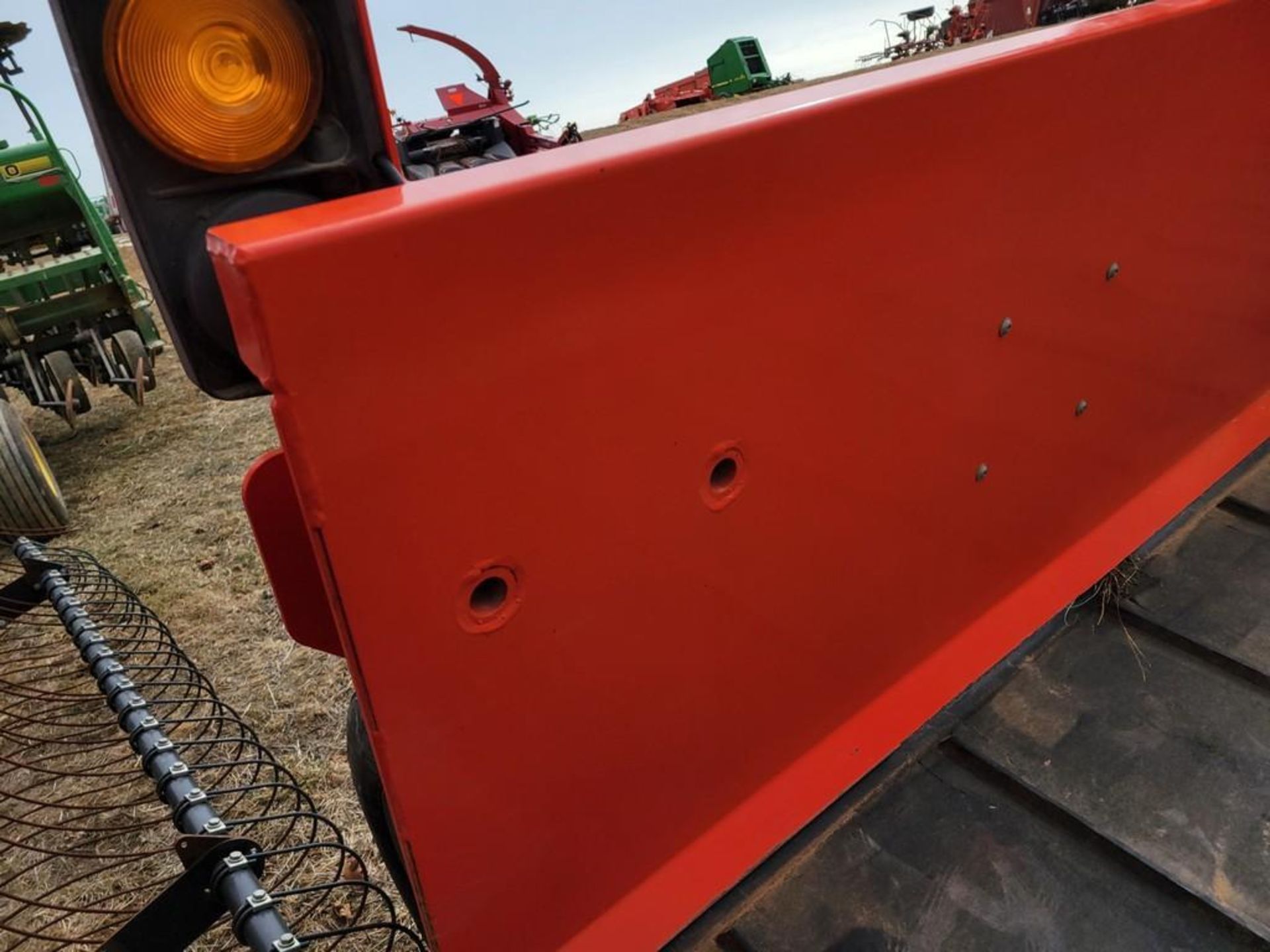 Kuhn MM300 Merger - Image 7 of 28