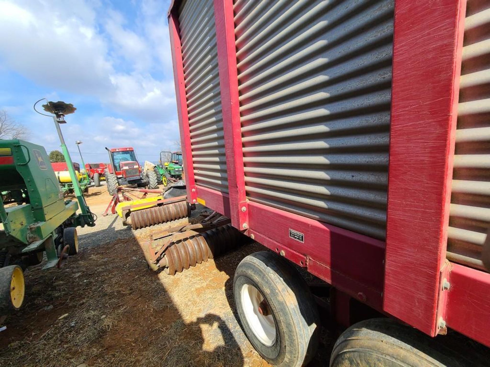 Miller Pro 5200 Forage Wagon - Image 12 of 33