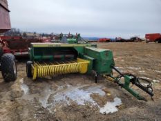 John Deere 328 Small Square Baler