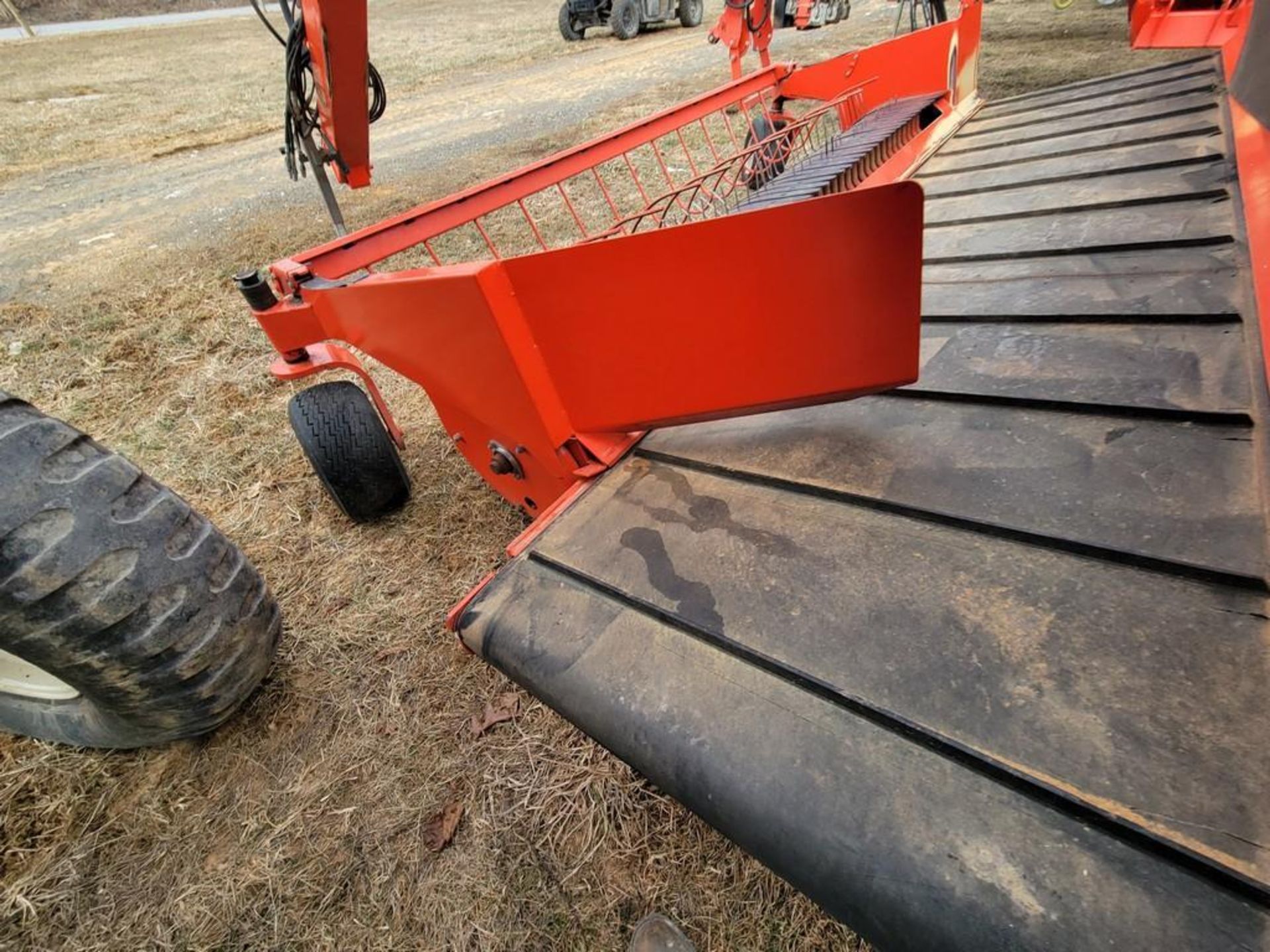Kuhn MM300 Merger - Image 15 of 28