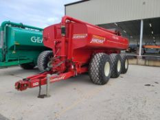 Jamesway Ultra Trac Tank Spreader