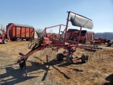 Pequea HR10 Rotary Rake