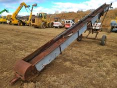 New Holland 158 Elevator