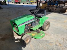 Deutz-Allis 616 Riding Tractor 'Runs & Operates'