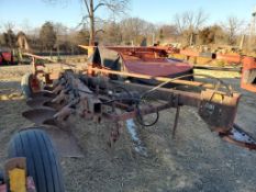 Massey Ferguson 880 Plow