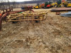 New Holland 256 Rake