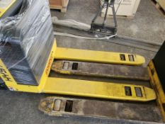 Hyster W40Z Electric Pallet Jack 'Elite Ride & Drive'