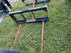 Kivel Bale Spear 'NEW'