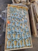 Land Honor G209 Shackles 'NEW'
