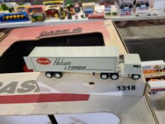 Winross Truck With Van Trailer