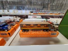 Winross Truck With Clear Side Van Trailer