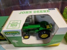 Scale Models Tractor