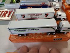 Winross Truck With Van Trailer