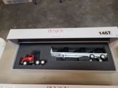 PenJoy Truck With Flatbed Trailer