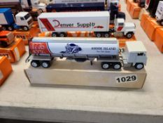 Winross Truck With Tank Trailer