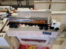 Winross Truck With Tank Trailer