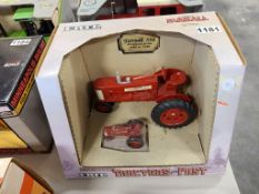 Ertl Tractor Set
