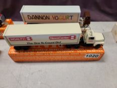 Winross Truck With Van Trailer