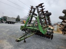 John Deere 235 Disc