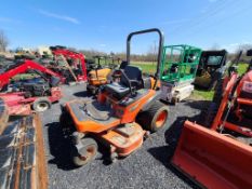 Kubota ZG327 Zero Turn 'AS-IS, THIS UNIT HAS PROBLEMS, All of its problems may or may not be disclos