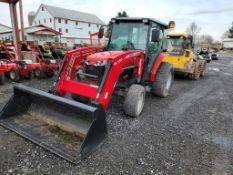Massey Ferguson 1660 Cab Compact Loader Tractor 'Runs & Operates'