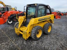 John Deere 240 Skid Steer 'Runs & Operates'
