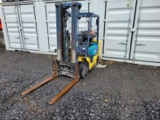 Komatsu 25 Forklift 'Runs & Operates'