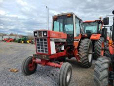 International 1086 Cab Tractor 'Runs & Operates'