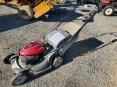 Honda HRX217K6HYAA Self propelled Mower 'Ride & Drive'