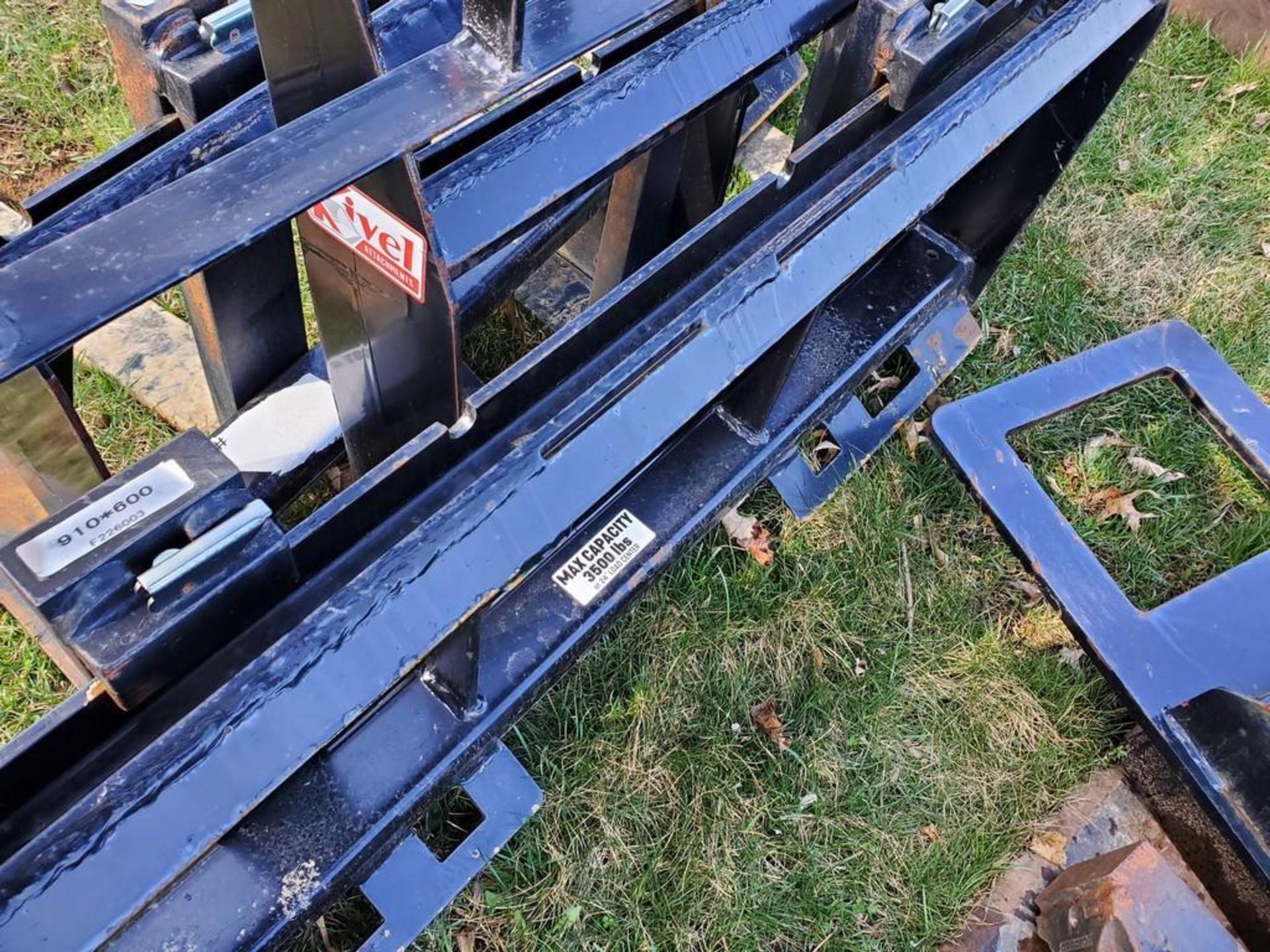 Skid Steer Pallet Forks 'New' - Image 4 of 8