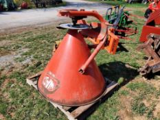WAC 1010 Spinner Spreader