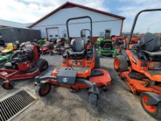 Kubota ZD1211 Zero Turn 'Ride & Drive'