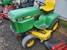 John Deere 318 Garden Tractor 'Runs & Operates'