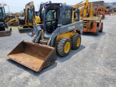 2013 Deere 318D Skid Steer 'Runs & Operates'